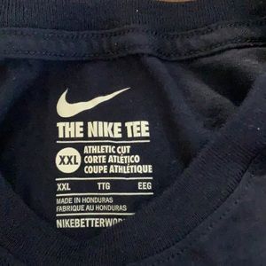 Nike 2XL Athletic T-shirt